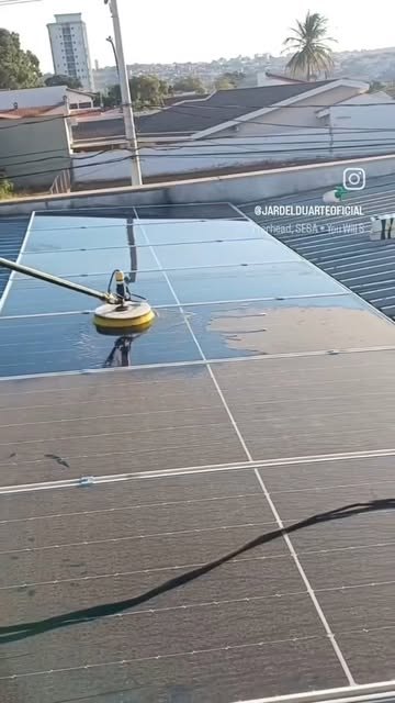 Manutenção e limpeza de placas solares - foto de instalação da JJ Soluções